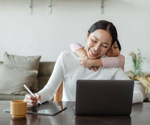 Parents working at home: the importance of independent play