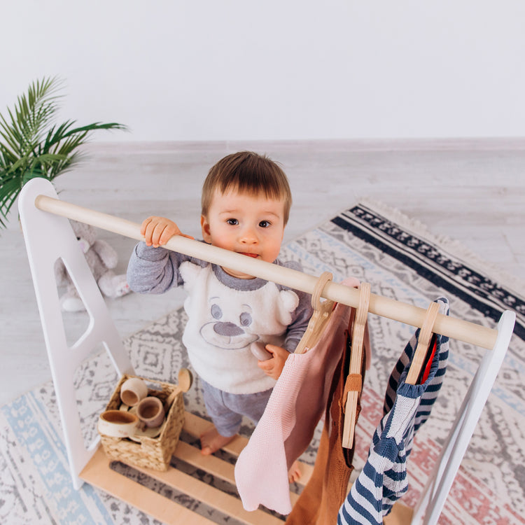 Child Clothing Rack