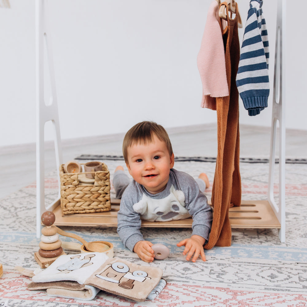 Child Clothing Rack