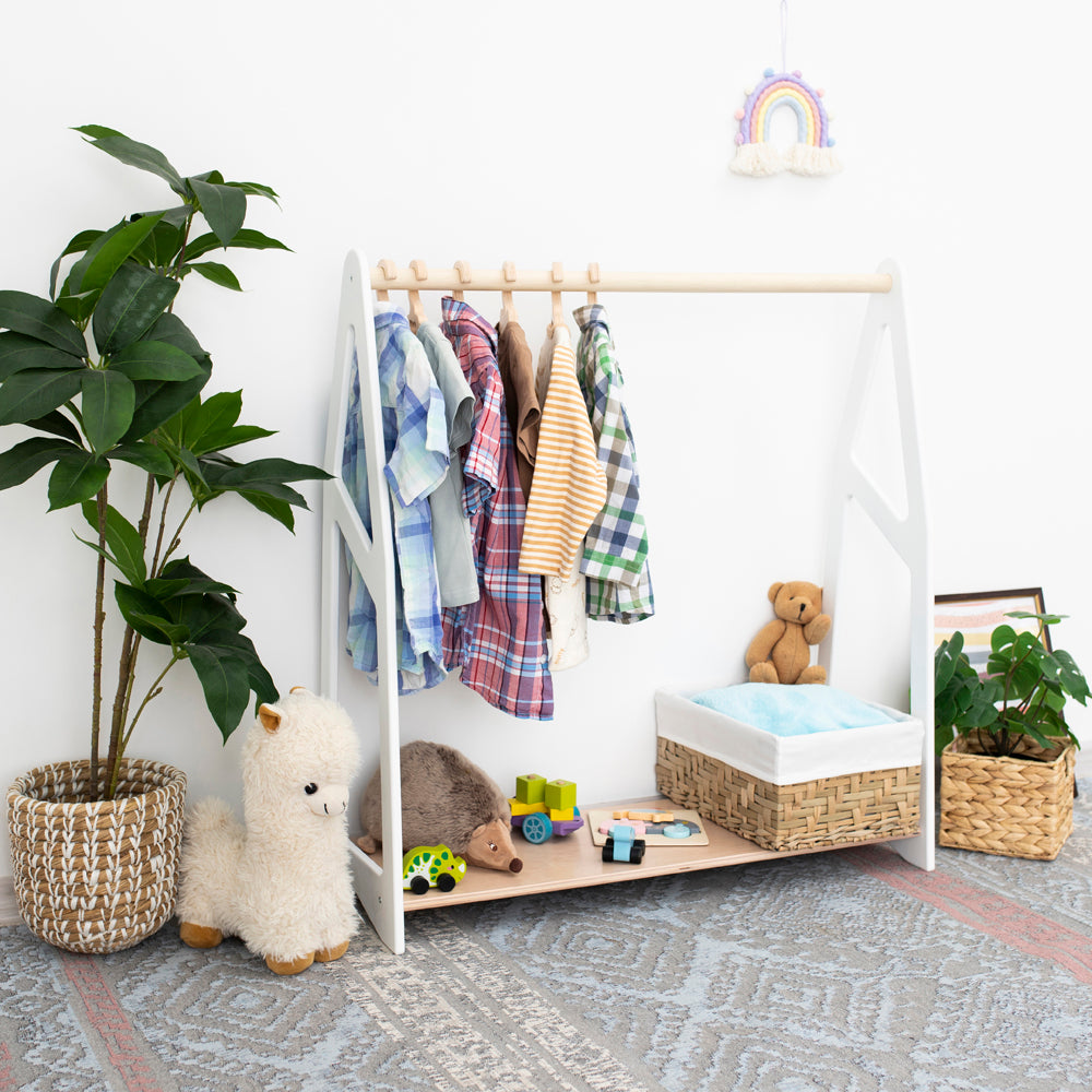 Child Clothing Rack