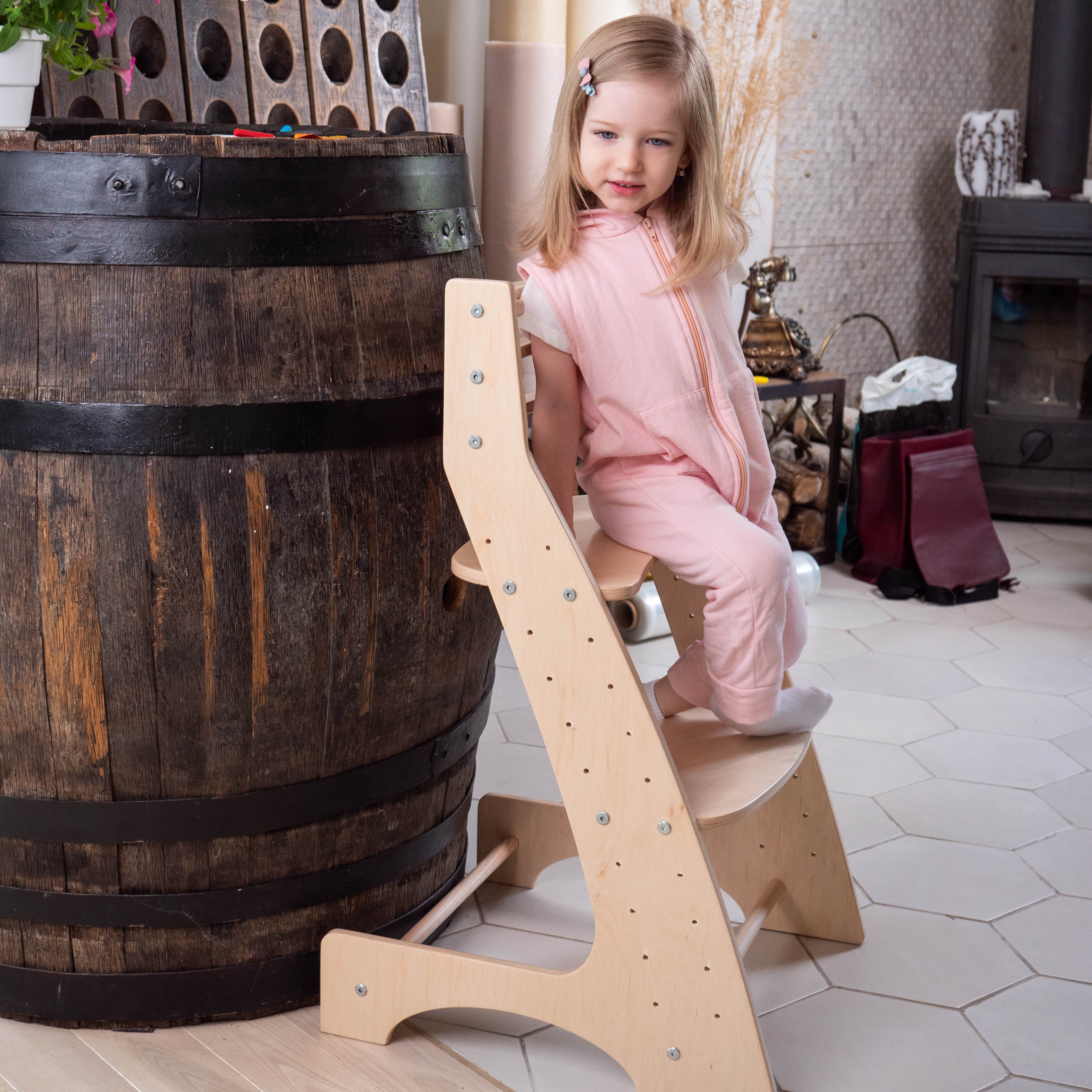 Montessori Weaning Chair