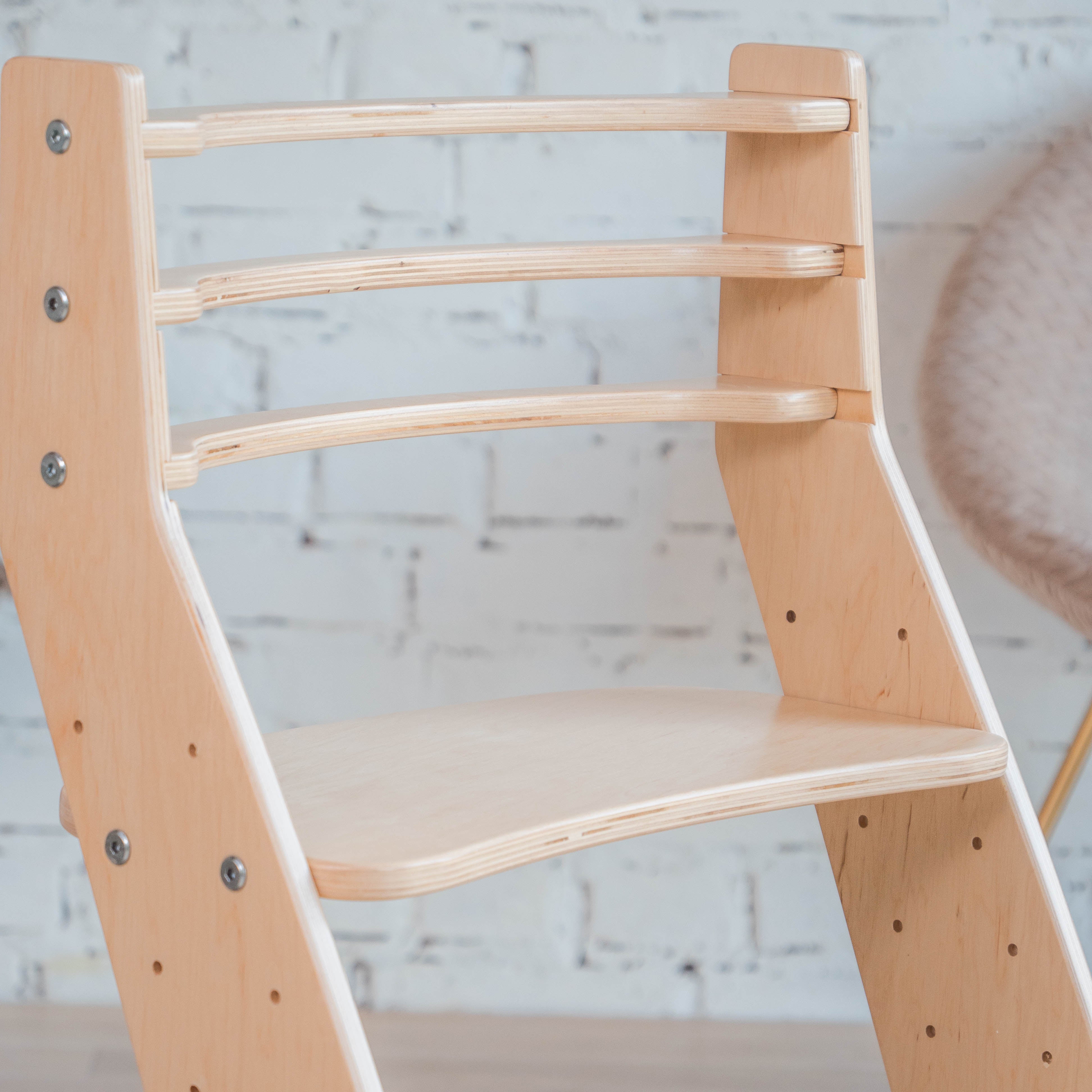 Montessori Weaning Chair