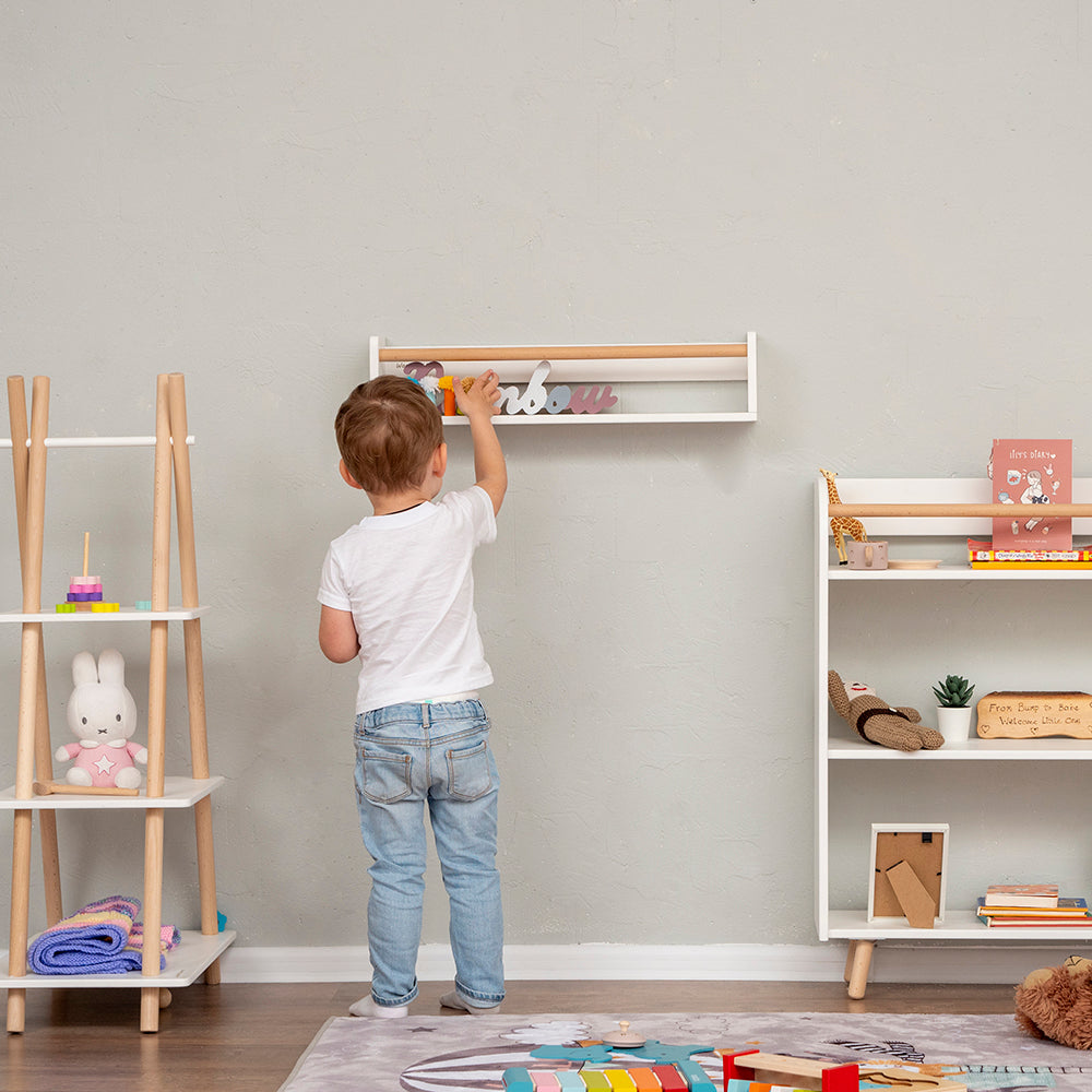 Kids Wall Bookshelf