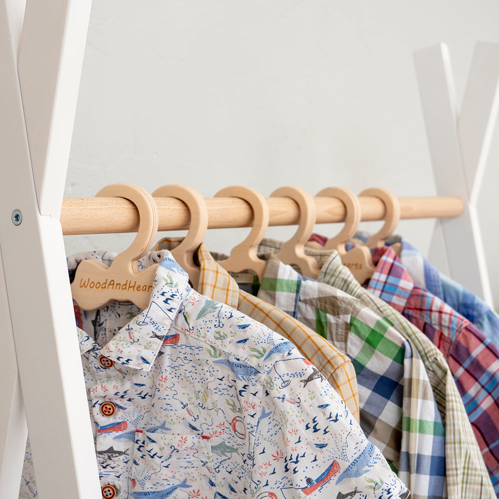 Toddler's Clothes Rack