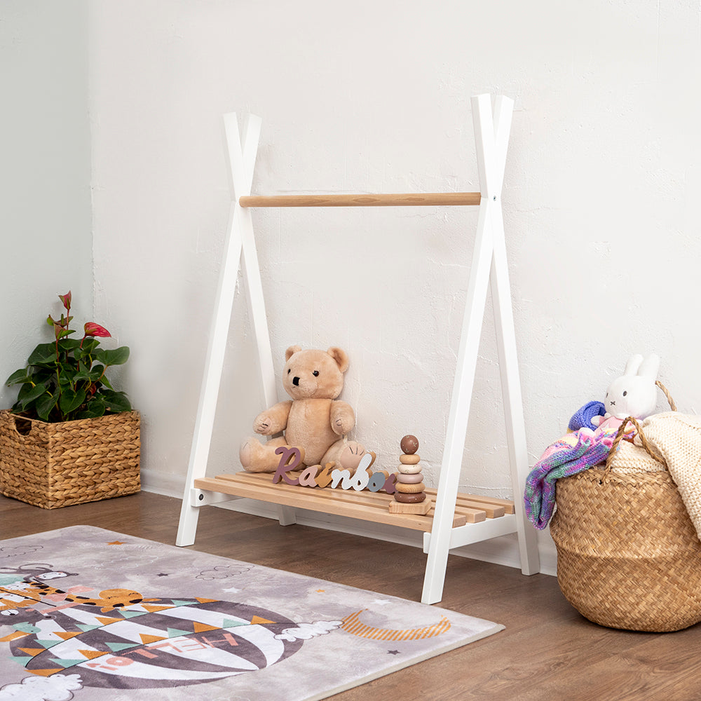 Toddler's Clothes Rack