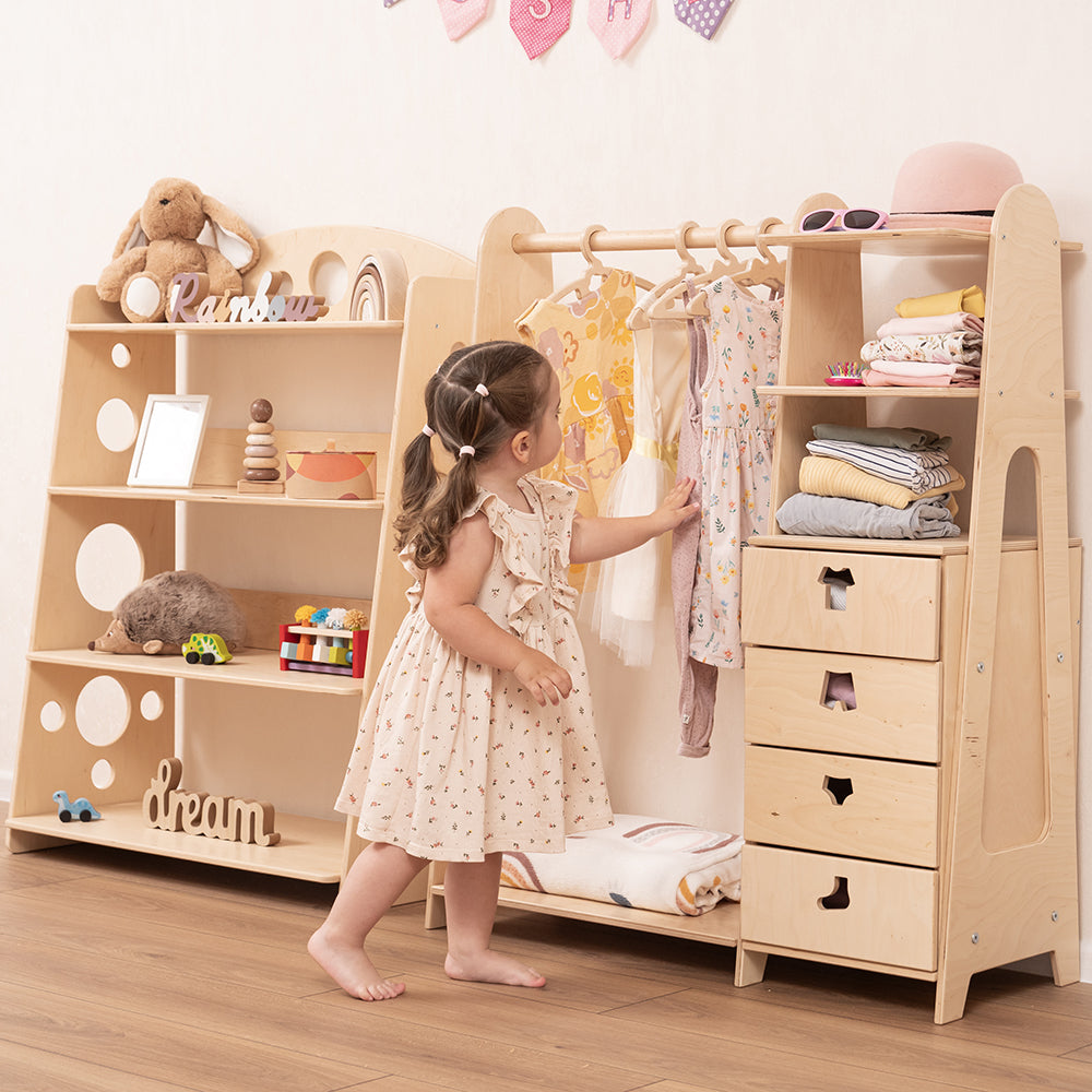 Montessori Dresser