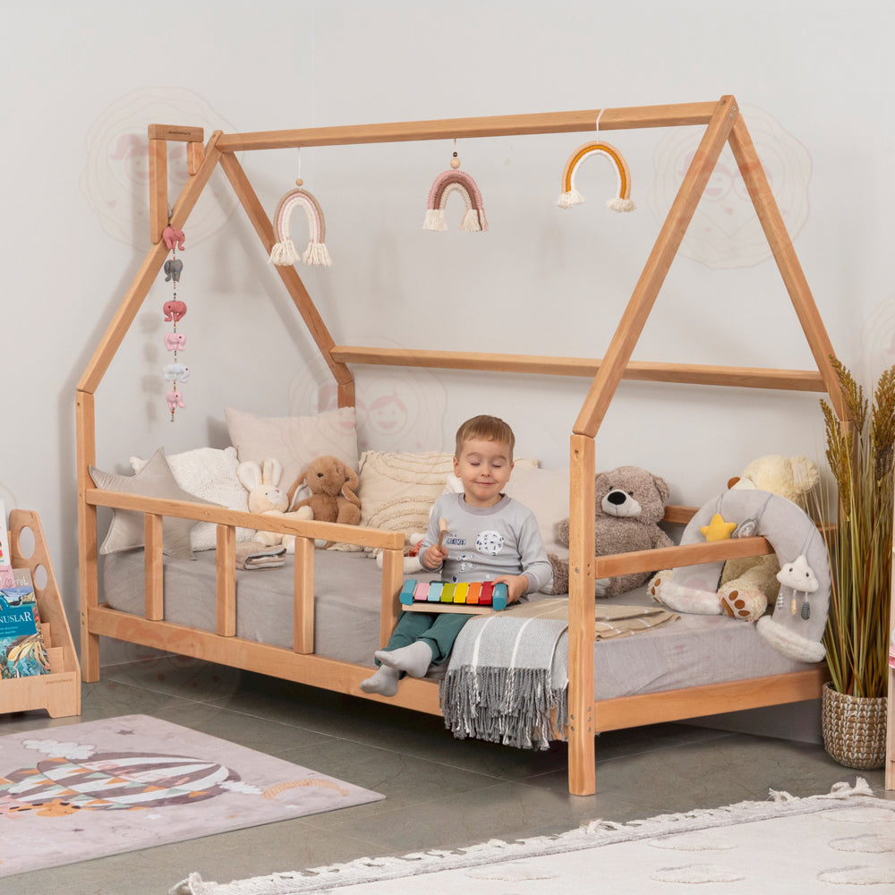 Childrens House Bed