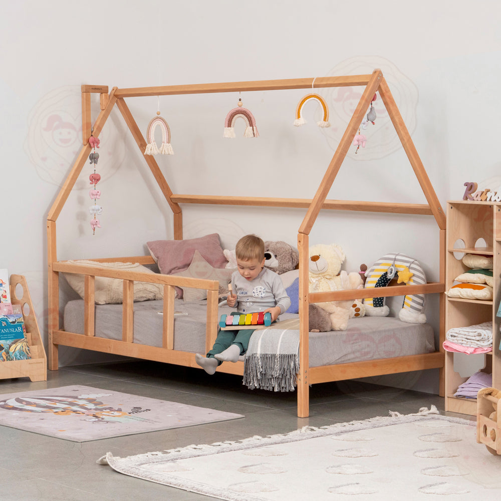 Childrens House Bed